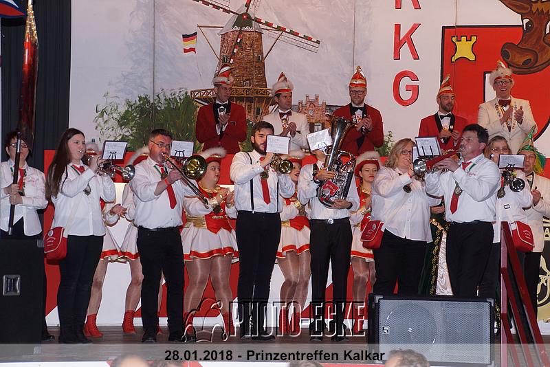 050.jpg