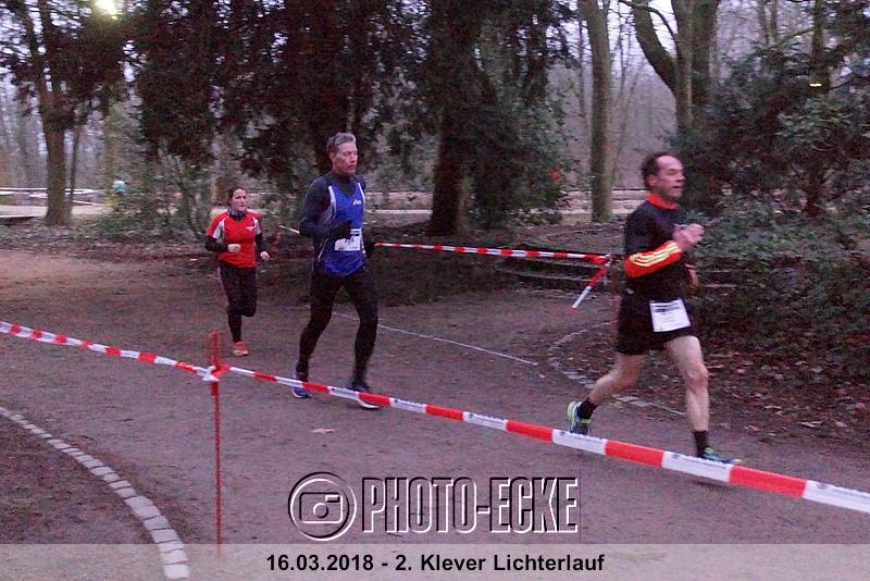 048.jpg