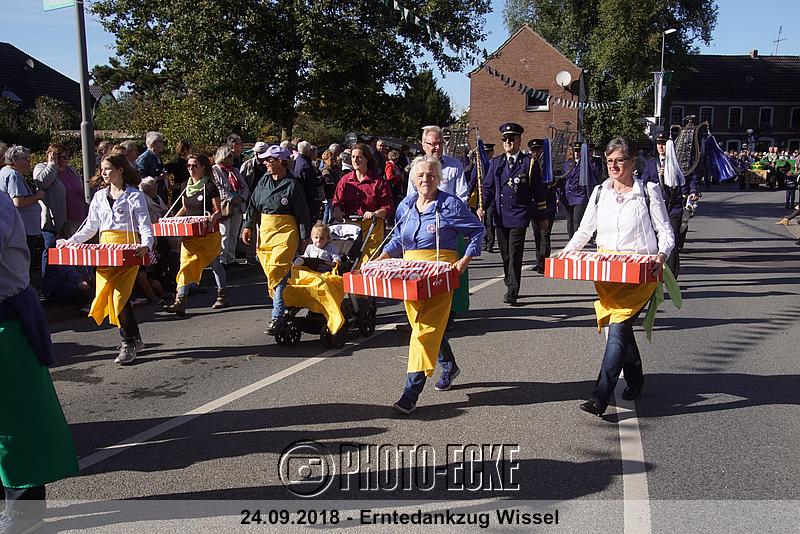 061.jpg